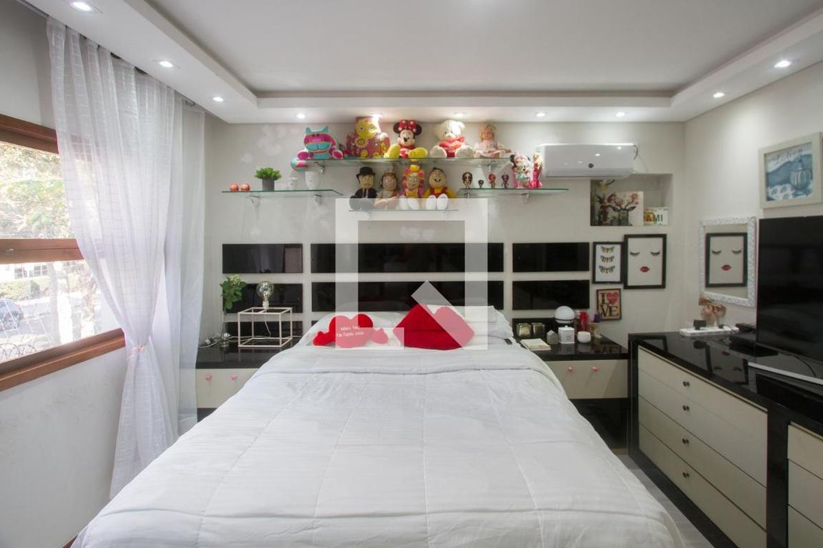 Casa, 3 quartos, 218 m² - Foto 19
