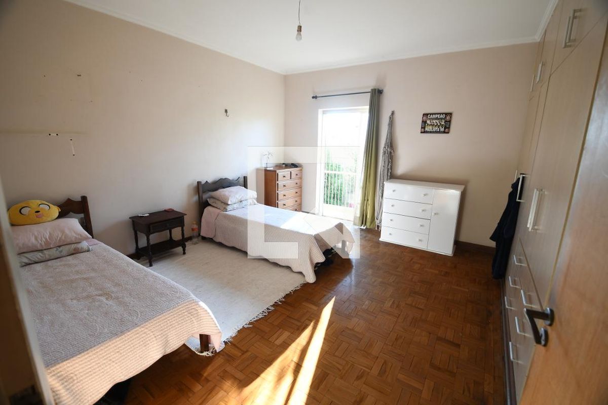 Casa à Venda - Guanabara, 3 Quartos,  330 m2 em , Campinas - sp | SoloBR