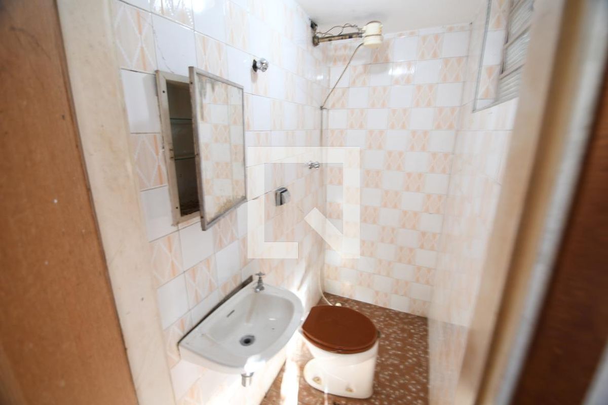 Casa à Venda - Guanabara, 3 Quartos,  330 m2 em , Campinas - sp | SoloBR