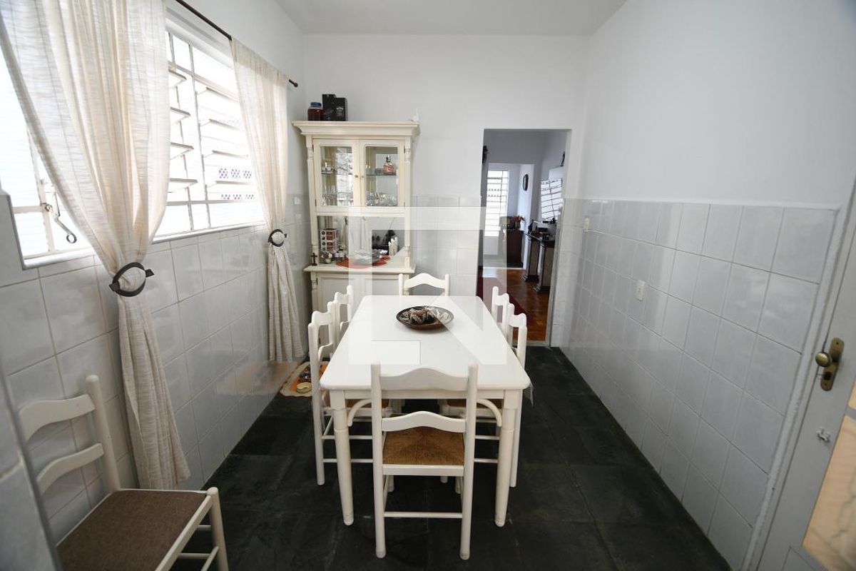 Casa à Venda - Taquaral, 2 Quartos,  255 m2 em , Campinas - sp | SoloBR