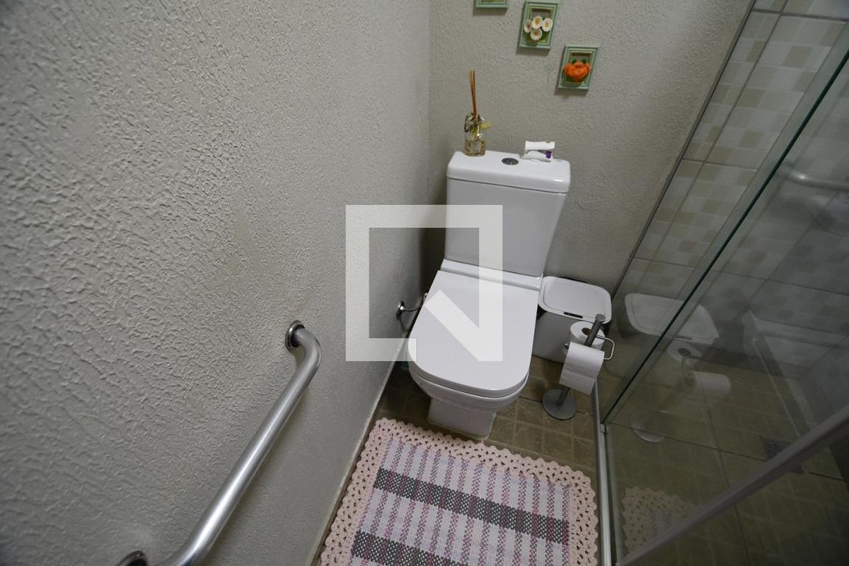 Casa à Venda - Taquaral, 2 Quartos,  255 m2 em , Campinas - sp | SoloBR