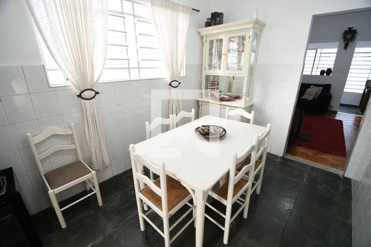 Casa à Venda - Taquaral, 2 Quartos,  255 m2 em , Campinas - sp | SoloBR