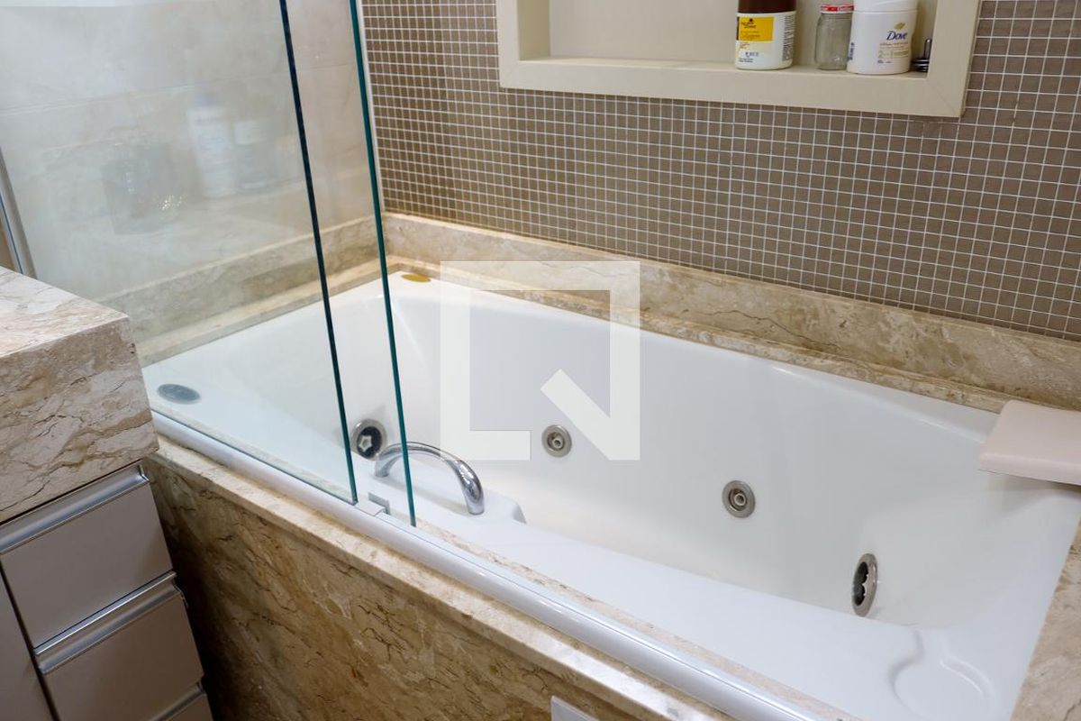 Apartamento, 3 quartos, 187 m² - Foto 96