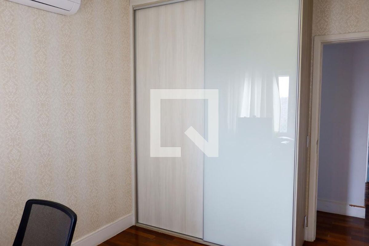 Apartamento, 3 quartos, 187 m² - Foto 102