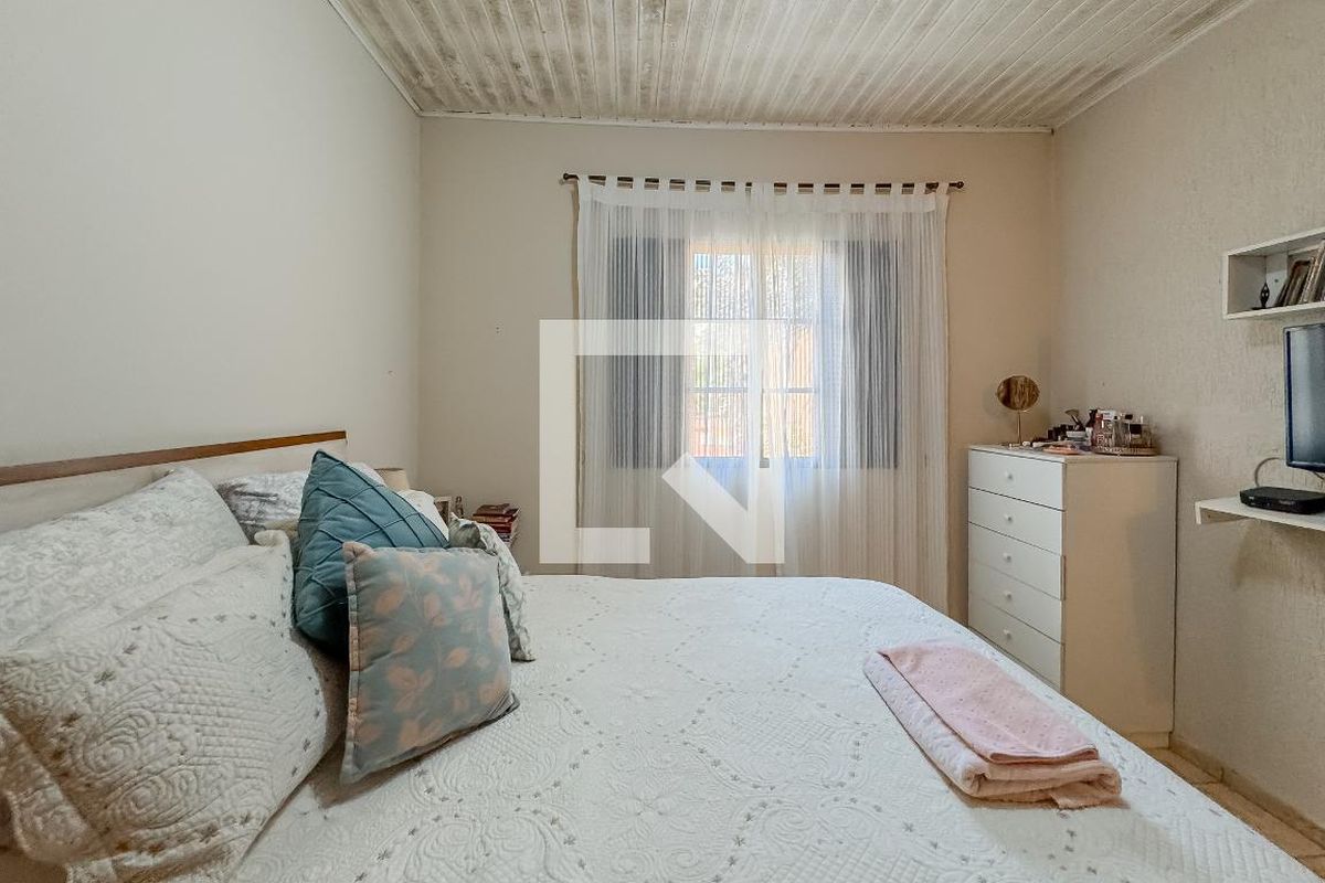 Casa, 3 quartos, 256 m² - Foto 24