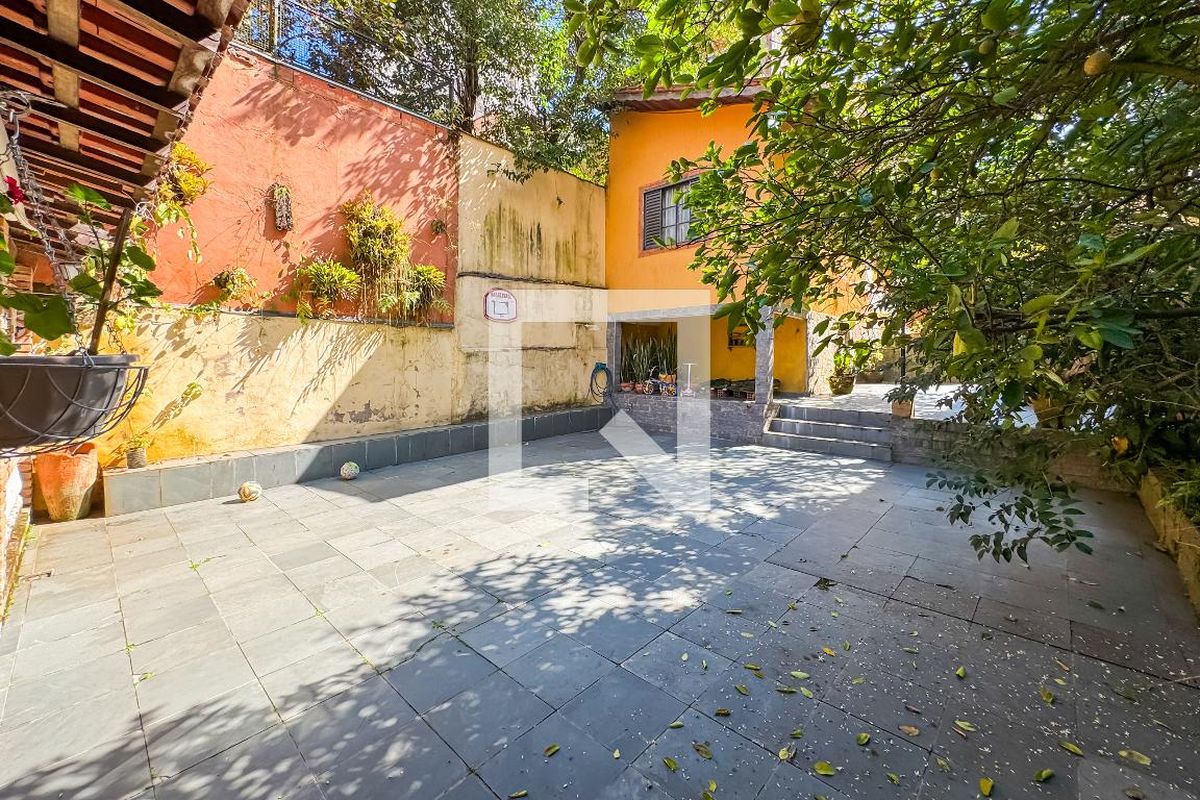 Casa, 3 quartos, 256 m² - Foto 52