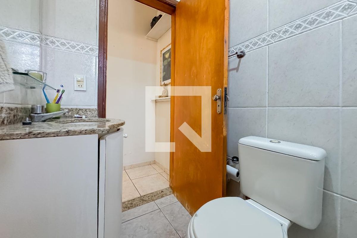 Casa, 3 quartos, 256 m² - Foto 33