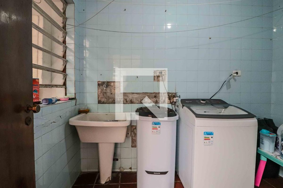 Casa, 3 quartos, 258 m² - Foto 78