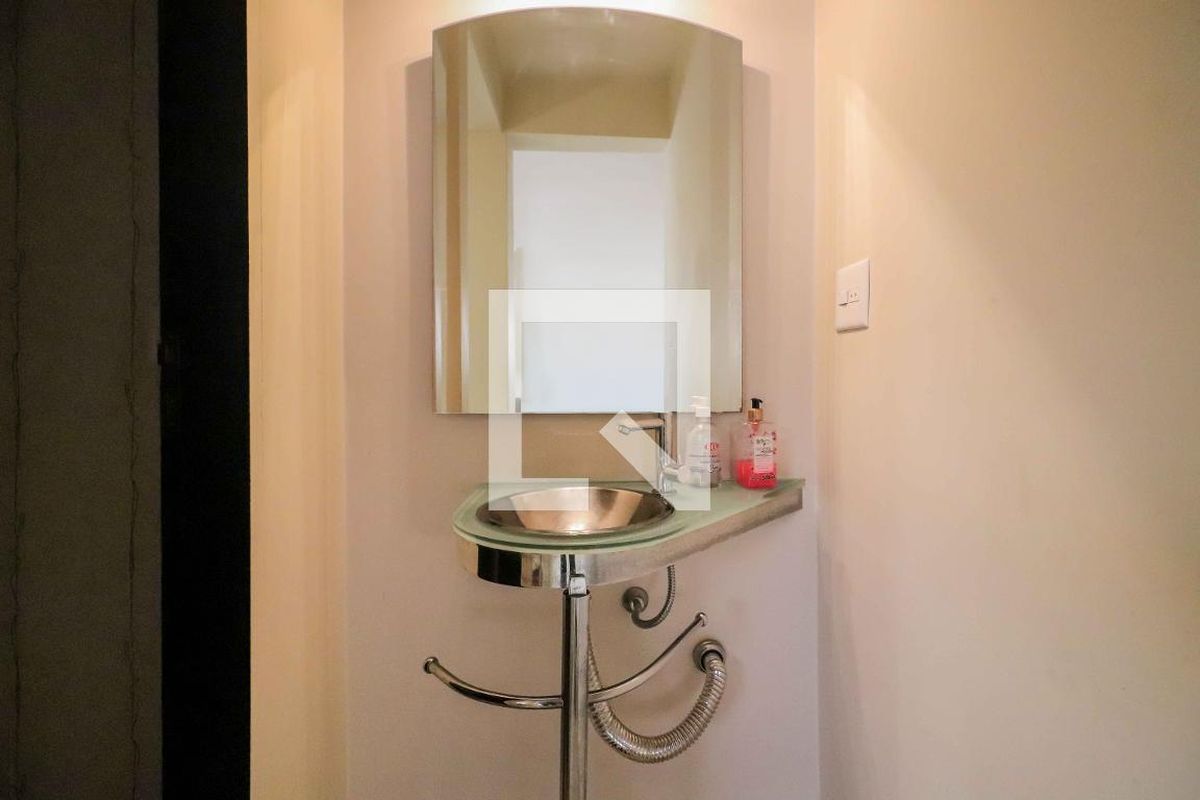 Casa, 3 quartos, 258 m² - Foto 8