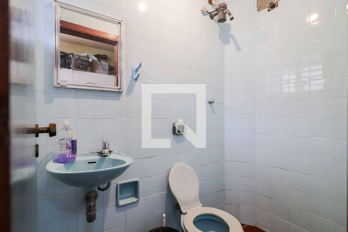Casa, 3 quartos, 258 m² - Foto 76