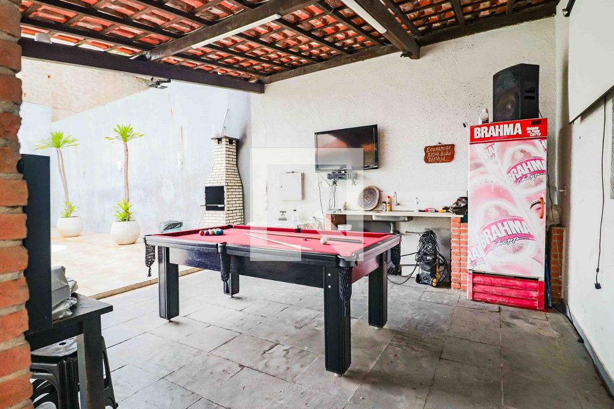 Casa, 3 quartos, 258 m² - Foto 94