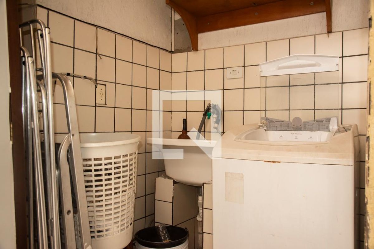 Casa, 3 quartos, 234 m² - Foto 42