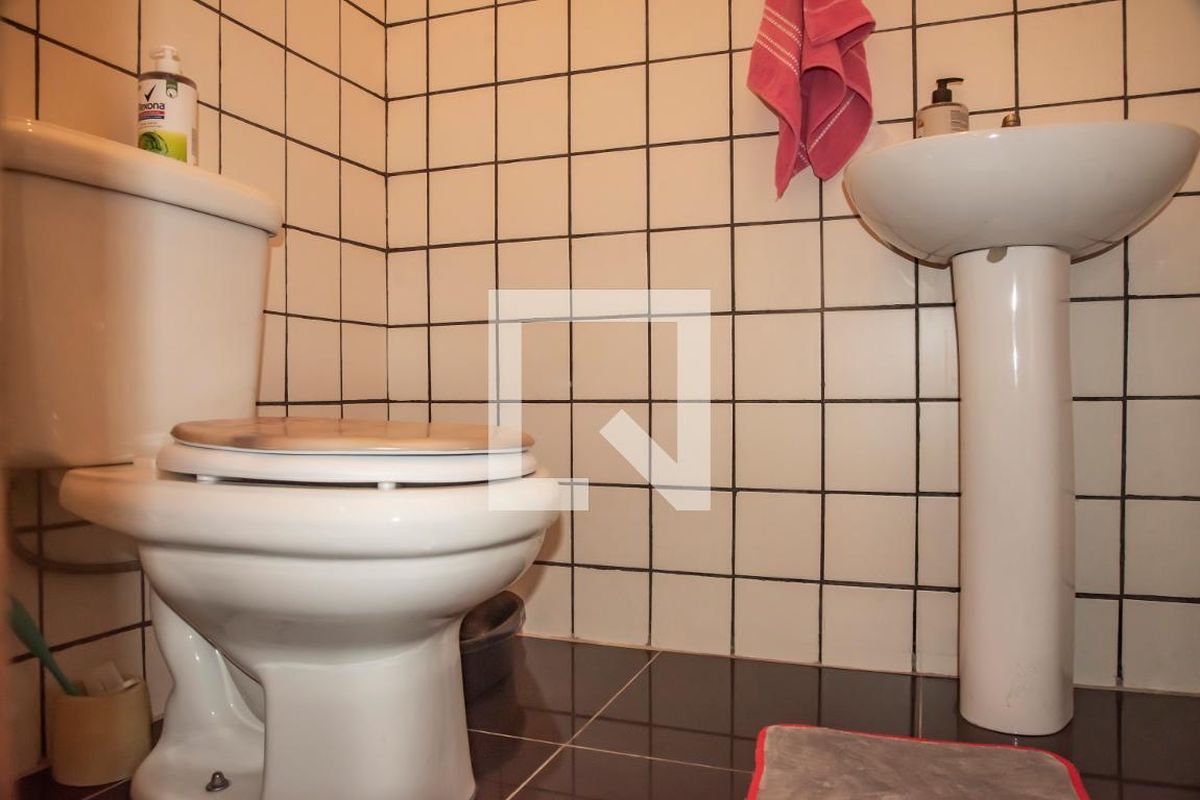 Casa, 3 quartos, 234 m² - Foto 9
