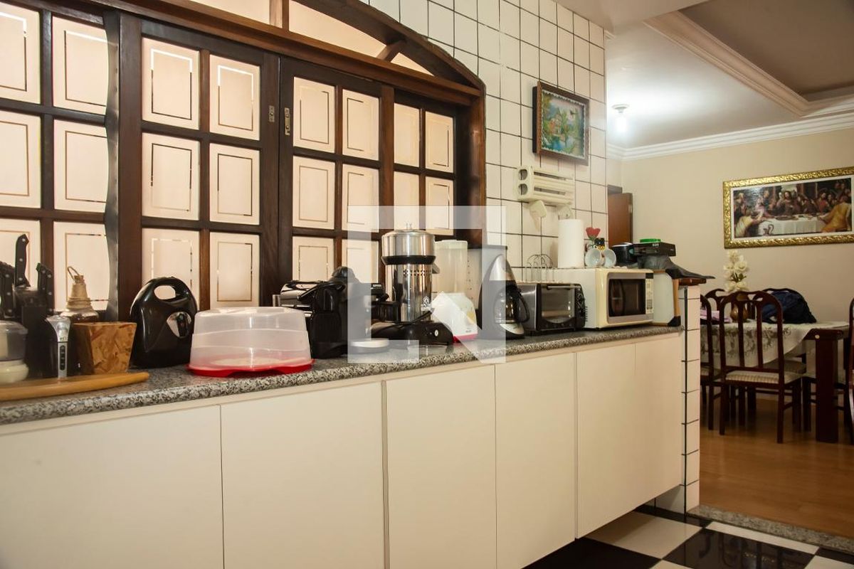 Casa, 3 quartos, 234 m² - Foto 38