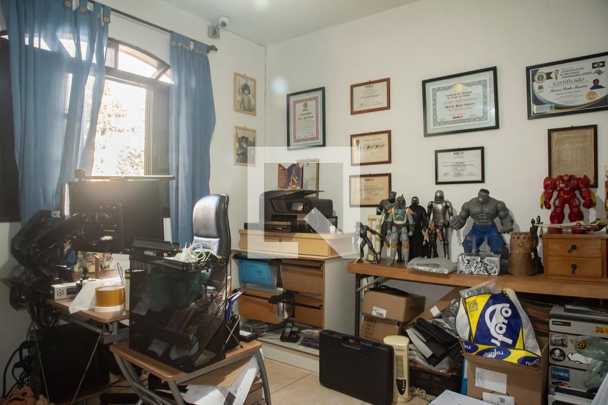 Casa, 3 quartos, 234 m² - Foto 16