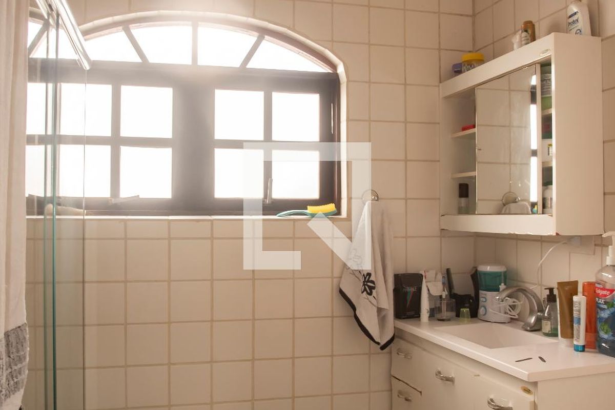 Casa, 3 quartos, 234 m² - Foto 24