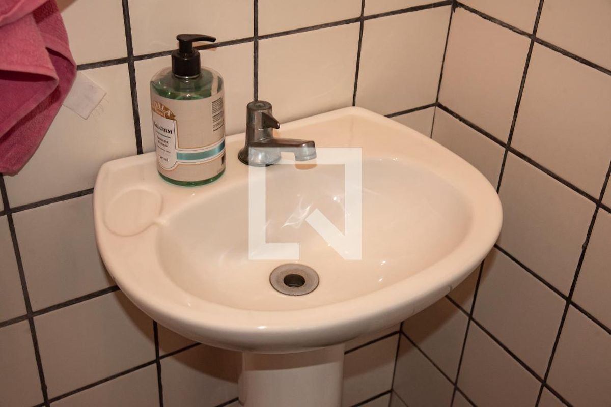 Casa, 3 quartos, 234 m² - Foto 8