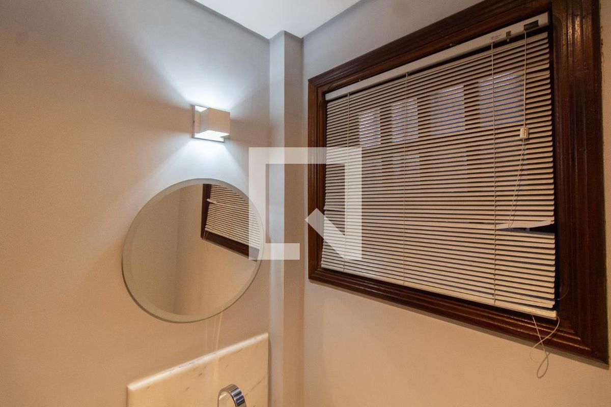 Casa à Venda - Jardim Planalto, 3 Quartos,  284 m2 em , Campinas - sp | SoloBR