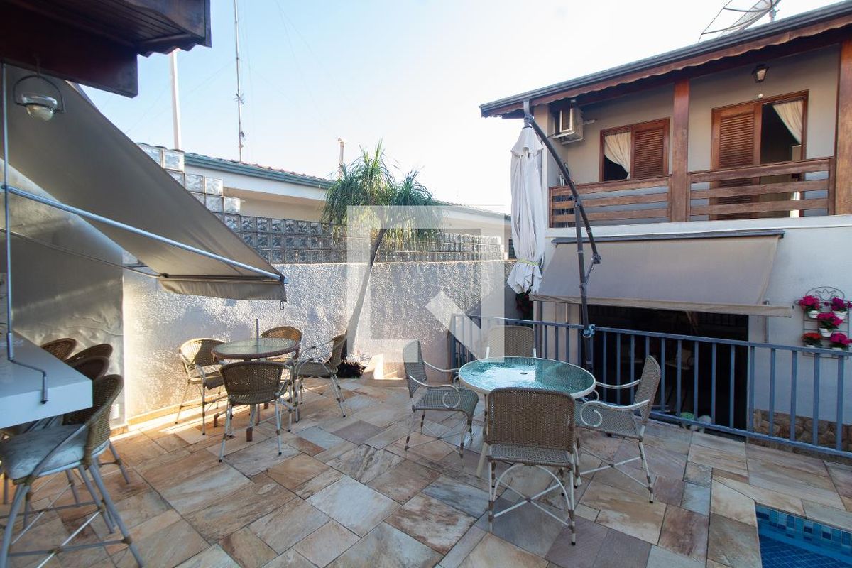 Casa à Venda - Jardim Planalto, 3 Quartos,  284 m2 em , Campinas - sp | SoloBR