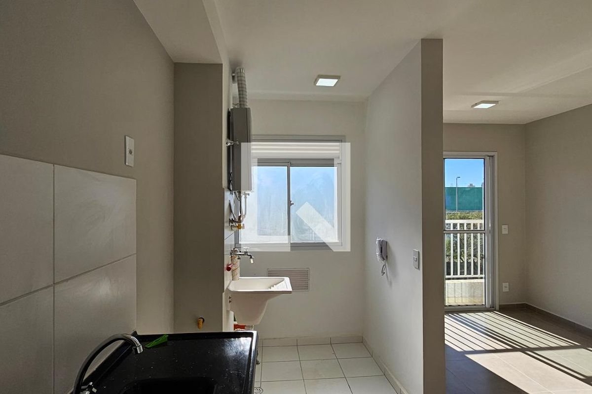 Apartamento, 2 quartos, 37 m² - Foto 24