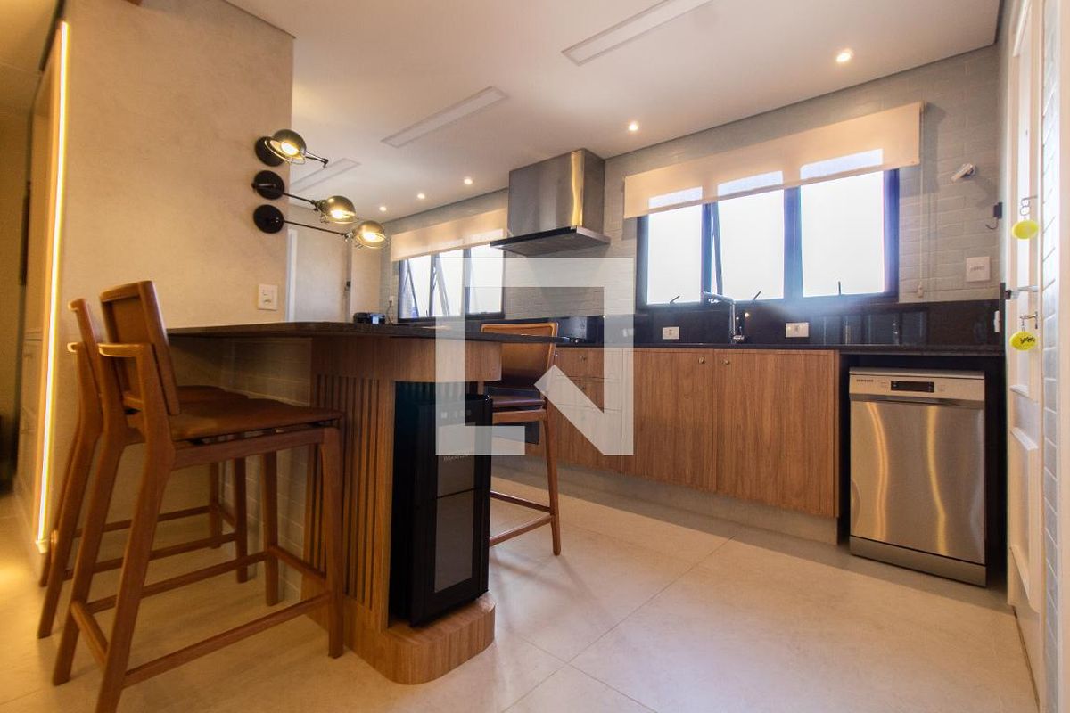 Apartamento à Venda - Cambuí, 3 Quartos,  138 m2 em , Campinas - sp | SoloBR