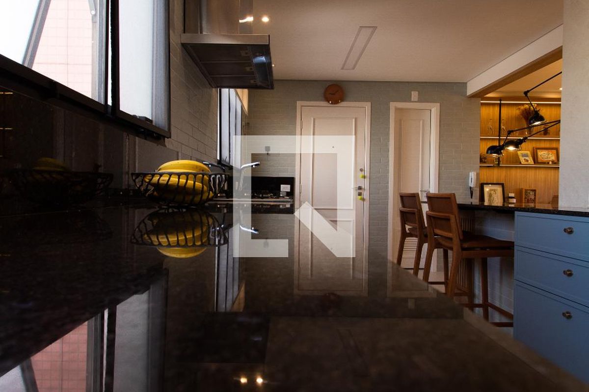 Apartamento à Venda - Cambuí, 3 Quartos,  138 m2 em , Campinas - sp | SoloBR