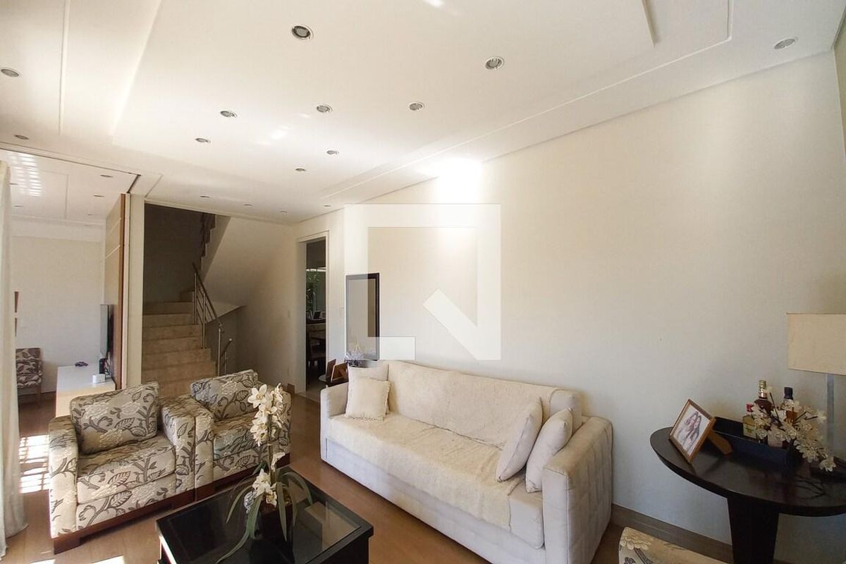 Casa à Venda - Parque Prado, 3 Quartos,  270 m2 em , Campinas - sp | SoloBR