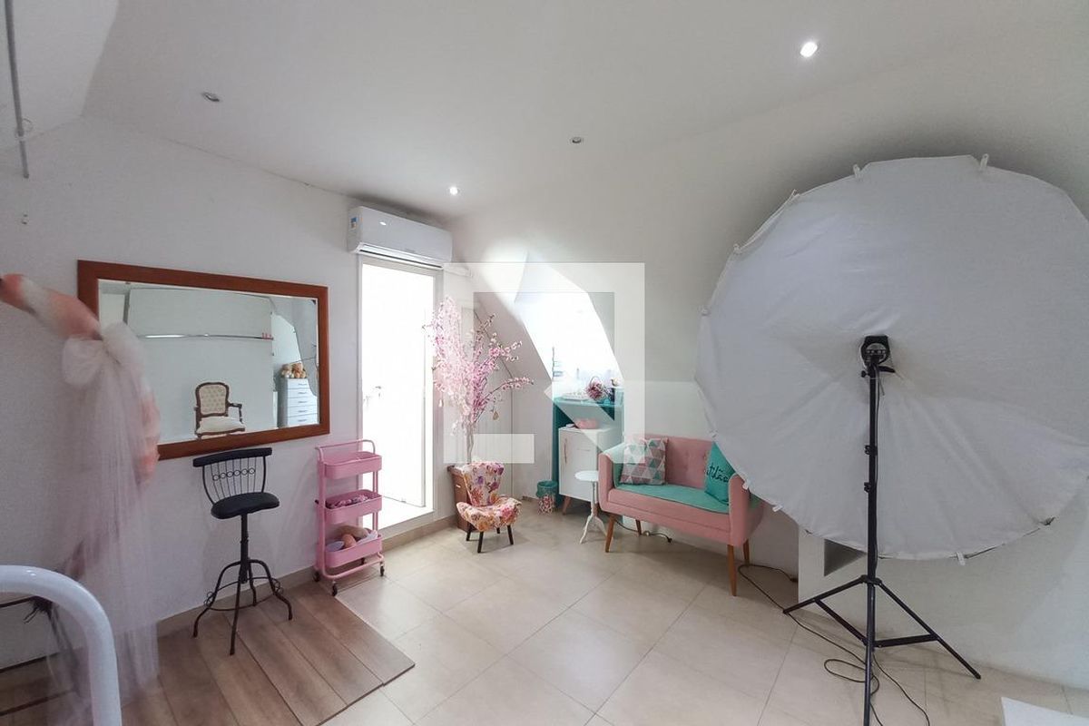 Casa à Venda - Parque Prado, 3 Quartos,  270 m2 em , Campinas - sp | SoloBR