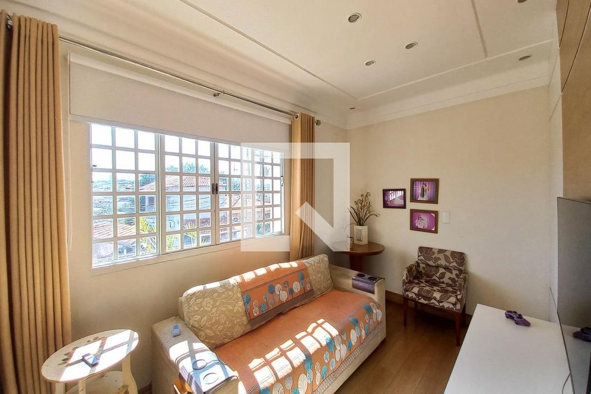 Casa à Venda - Parque Prado, 3 Quartos,  270 m2 em , Campinas - sp | SoloBR