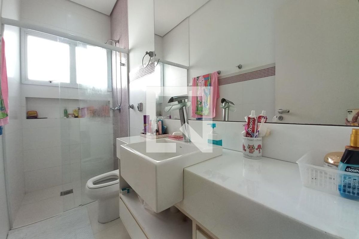 Casa à Venda - Parque Prado, 3 Quartos,  270 m2 em , Campinas - sp | SoloBR
