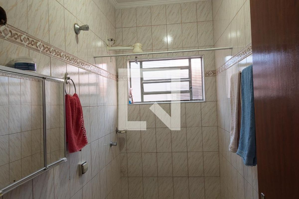 Casa à Venda - Swiss Park, 2 Quartos,  164 m2 em , Campinas - sp | SoloBR