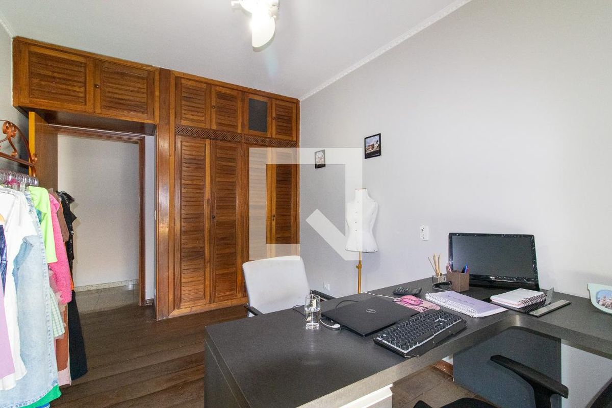 Casa à Venda - Mansões Santo Antônio, 3 Quartos,  293 m2 em , Campinas - sp | SoloBR