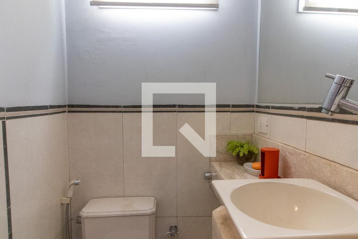 Casa à Venda - Mansões Santo Antônio, 3 Quartos,  293 m2 em , Campinas - sp | SoloBR