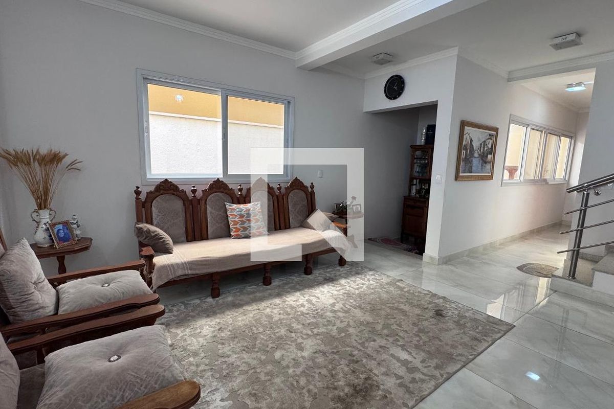 Casa à Venda - Swiss Park, 4 Quartos,  311 m2 em , Campinas - sp | SoloBR