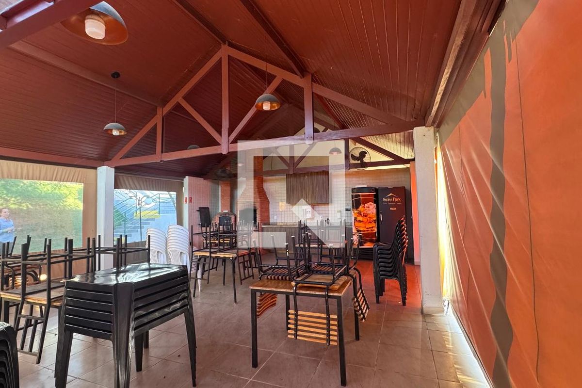 Casa à Venda - Swiss Park, 4 Quartos,  311 m2 em , Campinas - sp | SoloBR