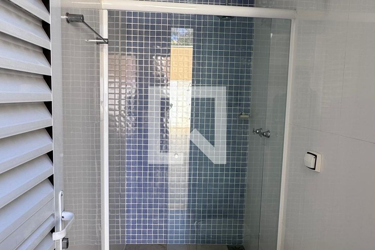 Casa à Venda - Swiss Park, 4 Quartos,  311 m2 em , Campinas - sp | SoloBR