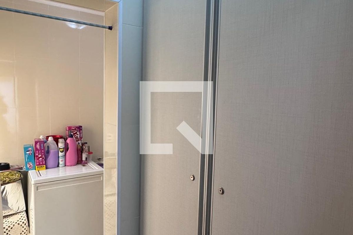 Casa à Venda - Swiss Park, 4 Quartos,  311 m2 em , Campinas - sp | SoloBR