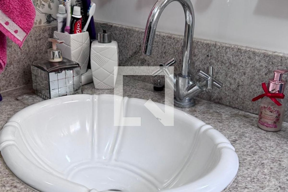 Casa à Venda - Swiss Park, 4 Quartos,  311 m2 em , Campinas - sp | SoloBR