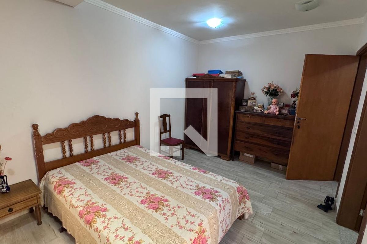 Casa à Venda - Swiss Park, 4 Quartos,  311 m2 em , Campinas - sp | SoloBR