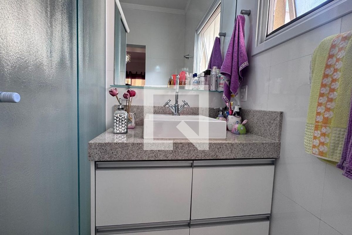 Casa à Venda - Swiss Park, 4 Quartos,  311 m2 em , Campinas - sp | SoloBR