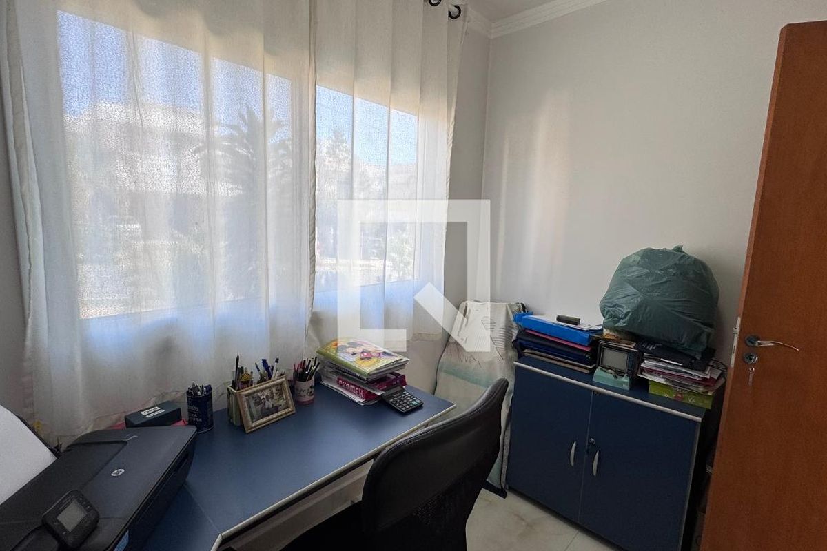 Casa à Venda - Swiss Park, 4 Quartos,  311 m2 em , Campinas - sp | SoloBR