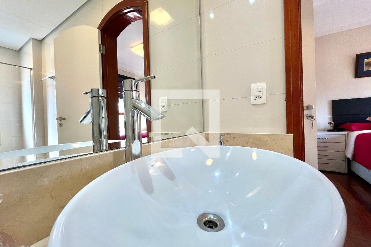 Apartamento, 3 quartos, 225 m² - Foto 42