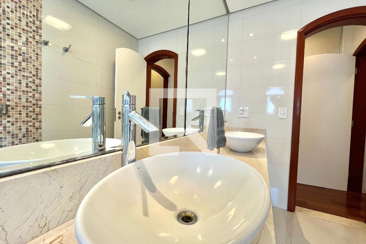 Apartamento, 3 quartos, 225 m² - Foto 24