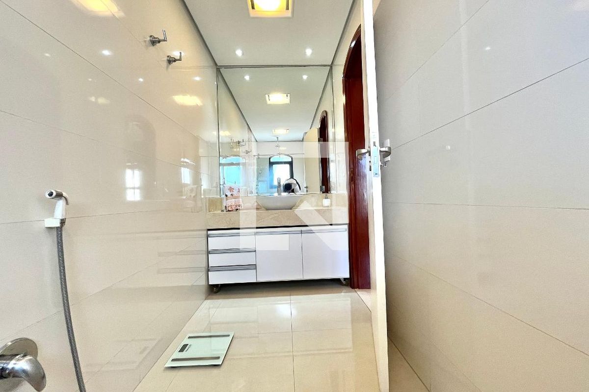 Apartamento, 3 quartos, 225 m² - Foto 40