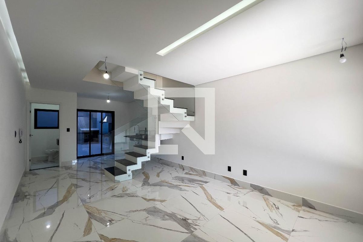 Casa, 4 quartos, 192 m² - Foto 2