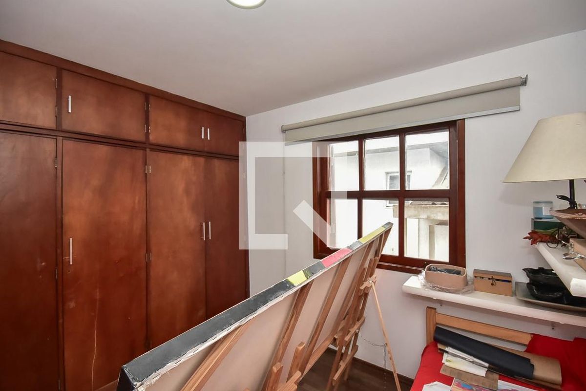 Casa, 4 quartos, 280 m² - Foto 40