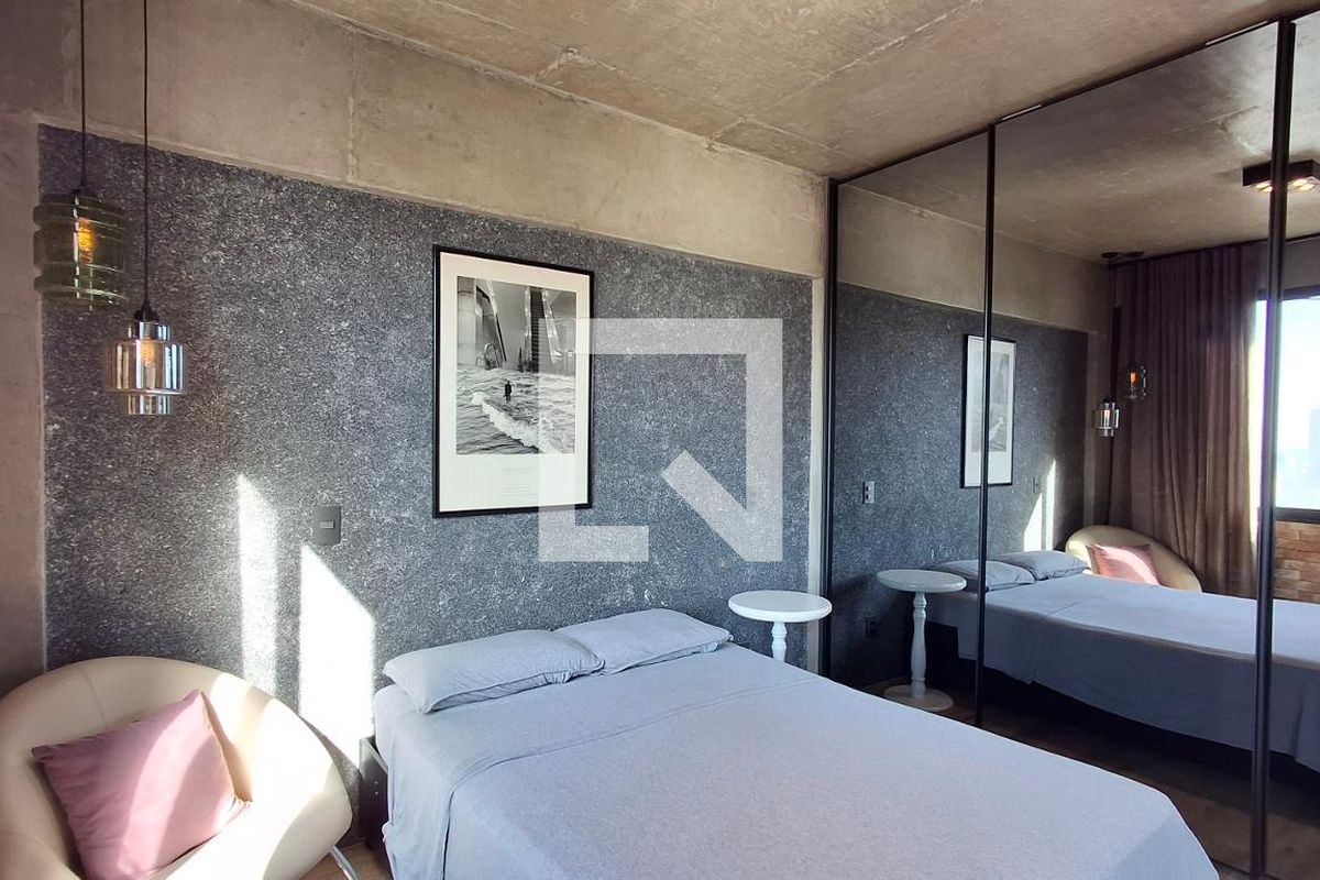 Apartamento à Venda - Cambuí, 1 Quarto,  52 m2 em , Campinas - sp | SoloBR