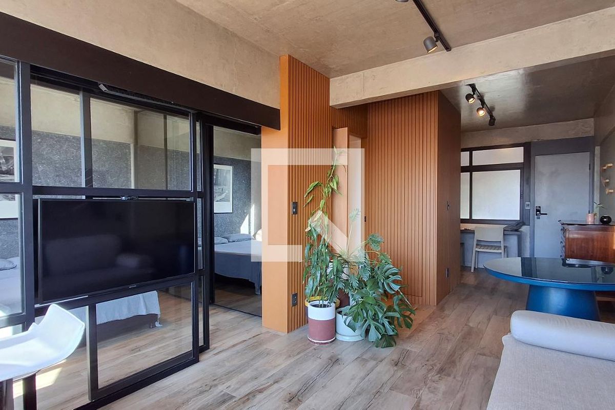 Apartamento à Venda - Cambuí, 1 Quarto,  52 m2 em , Campinas - sp | SoloBR