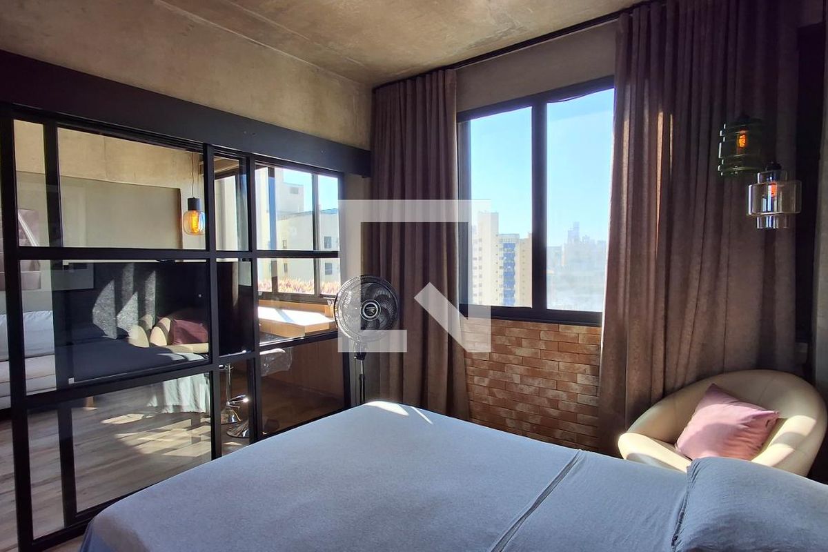 Apartamento à Venda - Cambuí, 1 Quarto,  52 m2 em , Campinas - sp | SoloBR