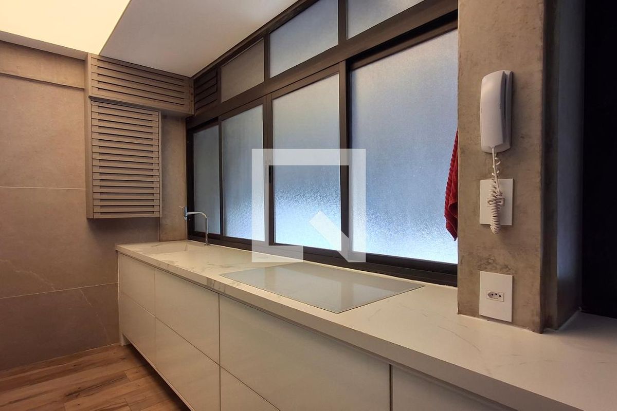 Apartamento à Venda - Cambuí, 1 Quarto,  52 m2 em , Campinas - sp | SoloBR